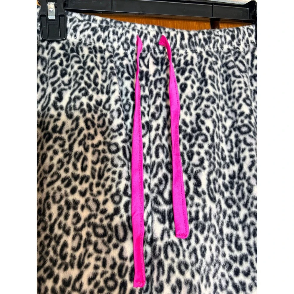Anne Klein Womens Leopard Print Fleece Pajama‎ Set Button Up Pants Pink Trim Med